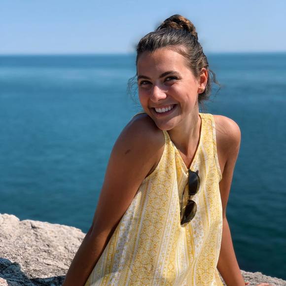 Meet your Posher, Katelynn - Picture 1 of 1